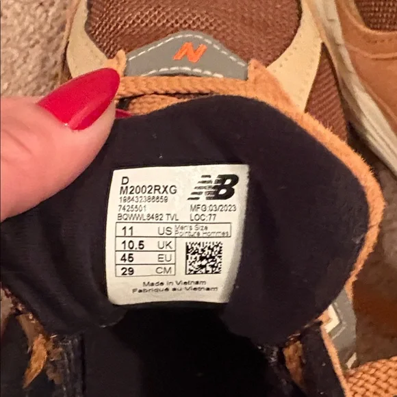 New Balance Men's 2002RX “Tobacco” sneakers; size 11; NWOT - Picture 15 of 16